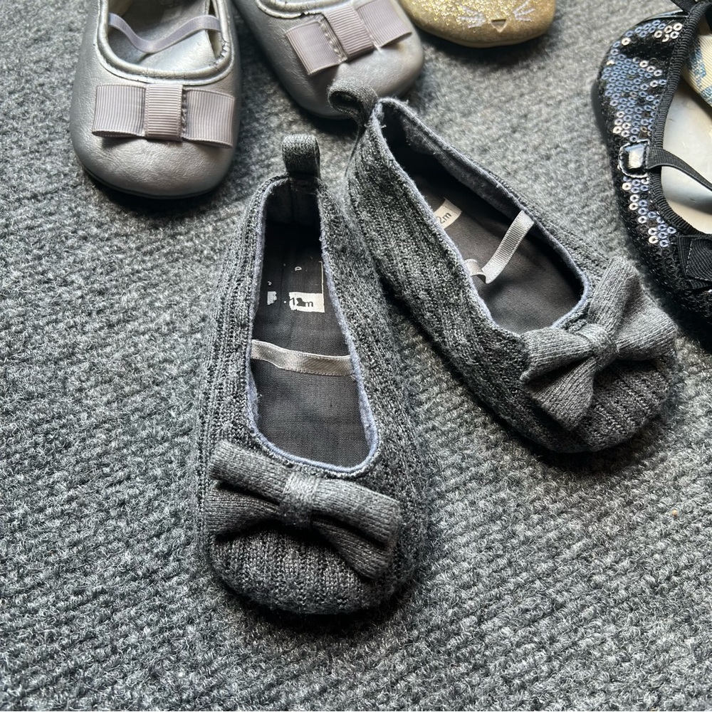 Assorted Ballet Flats Collection - Picture 4 of 9